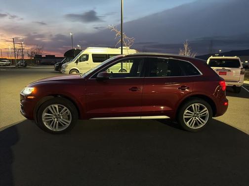 2018 Audi Q5 2.0T Tech Premium