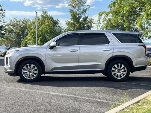 2023 Hyundai PALISADE SE