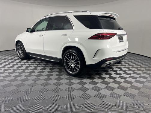 Polar White 2026 Mercedes-Benz GLE 350 4MATIC