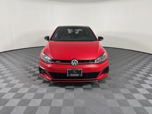 2021 Volkswagen Golf GTI 2.0T SE DSG