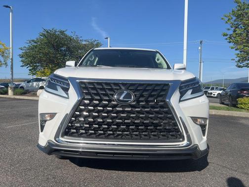 Eminent White Pearl 2023 Lexus GX 460 Premium