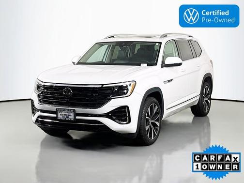 Opal White Pearl Effect 2024 Volkswagen Atlas 2.0T SEL Premium R-Line