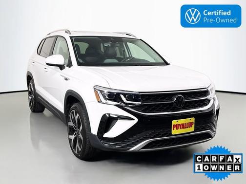 Pure White 2023 Volkswagen Taos 1.5T SEL