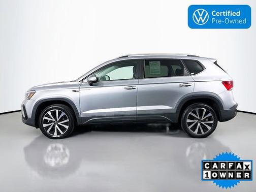 Pyrite Silver Metallic 2022 Volkswagen Taos 1.5T SE