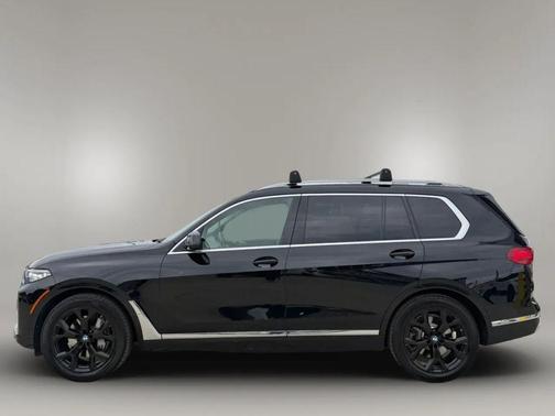 BLACK 2020 BMW X7 xDrive40i