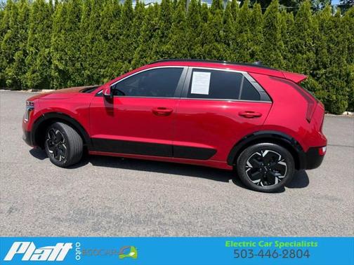 2023 Kia Niro EV Wind Wagon 4D