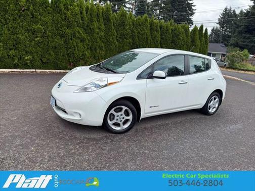 2013 Nissan Leaf SV Hatchback 4D