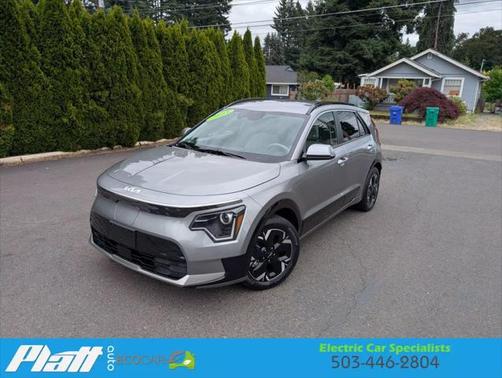 2023 Kia Niro EV Wind Wagon 4D