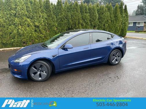2022 Tesla Model 3 Standard Range