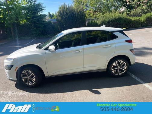 White 2023 Hyundai KONA EV SE Sport Utility 4D