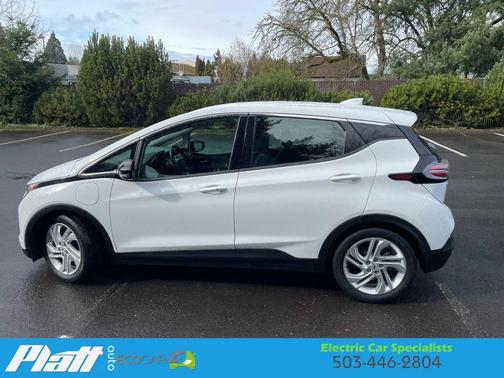 2022 Chevrolet Bolt EV 1LT Hatchback 4D