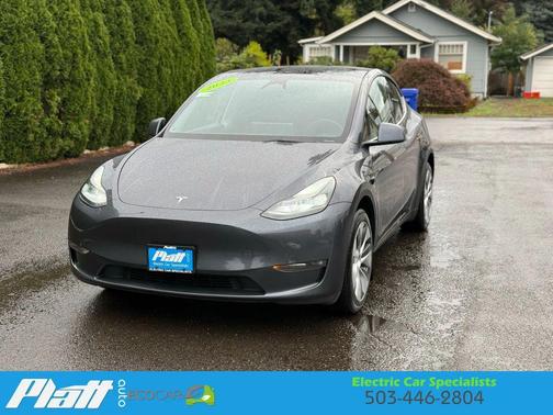 2023 Tesla Model Y Long Range Sport Utility 4D