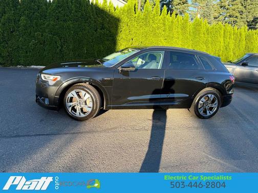 2021 Audi e-tron Premium