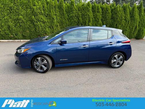2018 Nissan Leaf SV Hatchback 4D