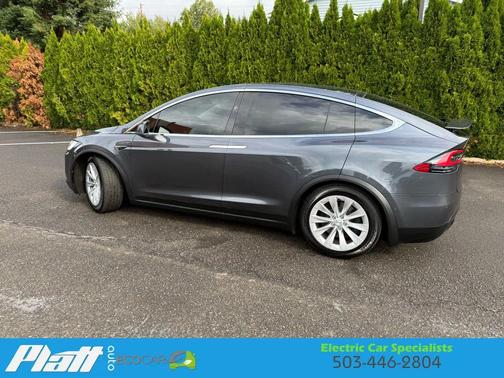 2018 Tesla Model X 100D Sport Utility 4D