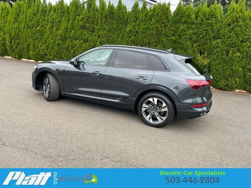 2021 Audi e-tron Premium
