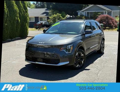 2024 Kia Niro EV Wind Wagon 4D