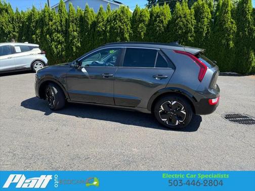 2024 Kia Niro EV Wind Wagon 4D