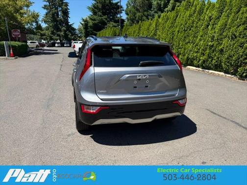 2024 Kia Niro EV Wind Wagon 4D