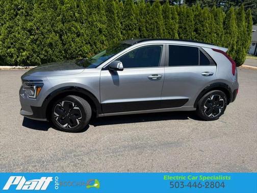 2024 Kia Niro EV Wind Wagon 4D