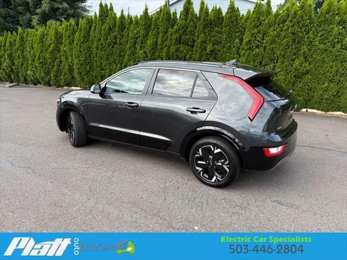 2023 Kia Niro EV Wind Wagon 4D