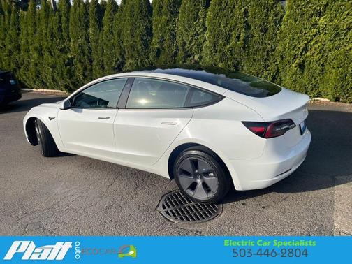 White 2023 Tesla Model 3 Standard Range