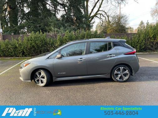 2018 Nissan Leaf SV Hatchback 4D