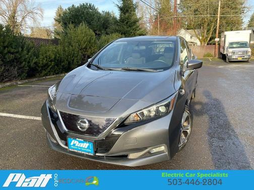 2018 Nissan Leaf SV Hatchback 4D