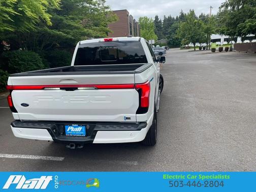 White 2023 Ford F-150 Lightning LARIAT