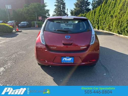 2013 Nissan Leaf SV Hatchback 4D