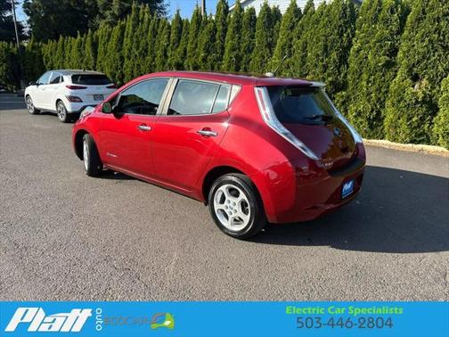 2013 Nissan Leaf SV Hatchback 4D