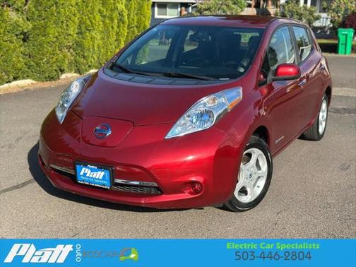 2013 Nissan Leaf SV Hatchback 4D