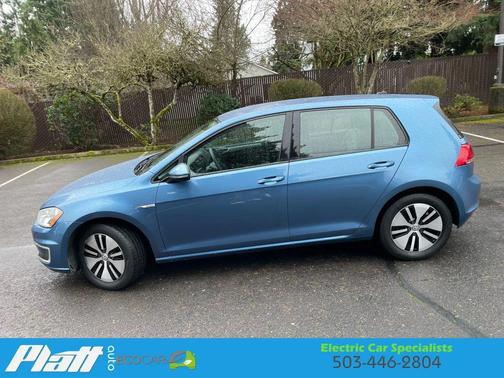 2016 Volkswagen e-Golf SE