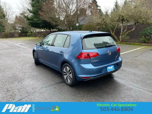 2016 Volkswagen e-Golf SE