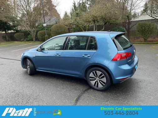 2016 Volkswagen e-Golf SE