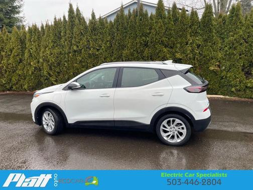 2023 Chevrolet Bolt EUV LT Hatchback 4D