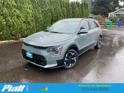 2023 Kia Niro EV Wind Wagon 4D