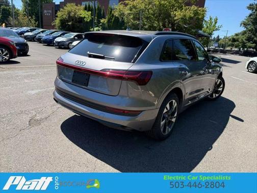 2021 Audi e-tron Premium