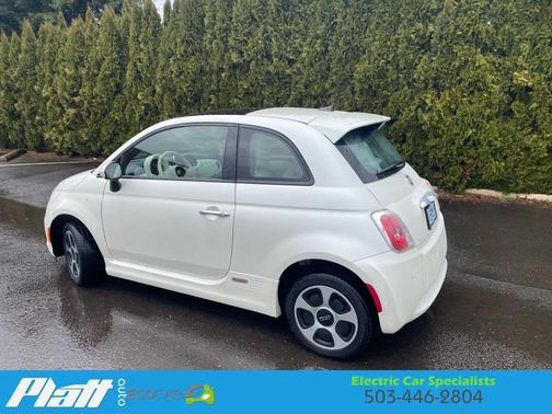 2017 FIAT 500e Battery Electric