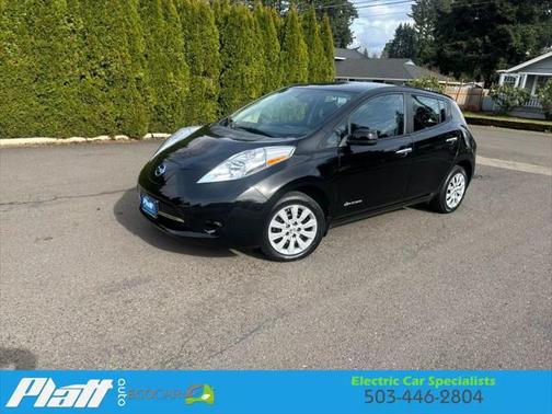 2016 Nissan Leaf S-24 Hatchback 4D