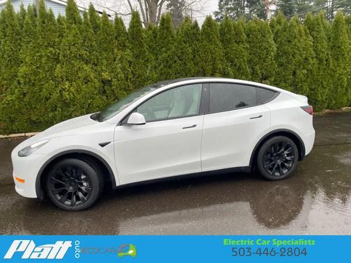 2022 Tesla Model Y Long Range Sport Utility 4D