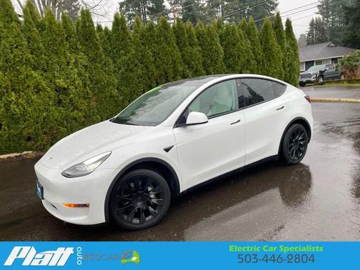 2022 Tesla Model Y Long Range Sport Utility 4D