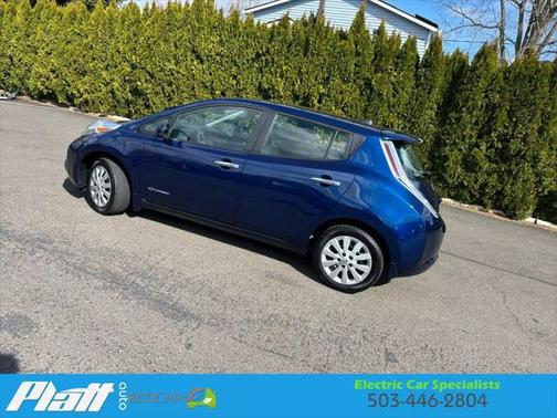 2016 Nissan Leaf S-30 Hatchback 4D