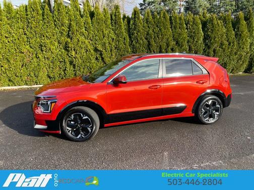 2023 Kia Niro EV Wind Wagon 4D