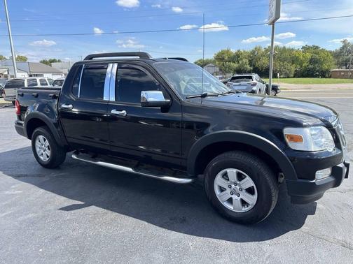 2010 Ford Explorer Sport Trac XLT