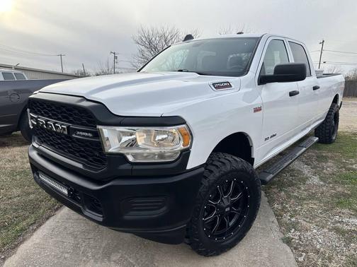 2021 RAM 2500 Tradesman 4x4 4dr Crew Cab 8 ft. LB Pickup