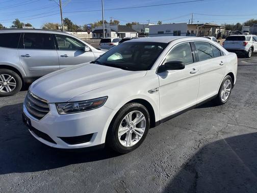 2018 Ford Taurus SE 4dr Sedan