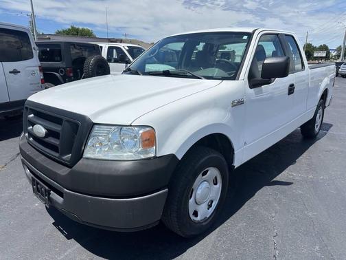 White 2007 Ford F-150 XL