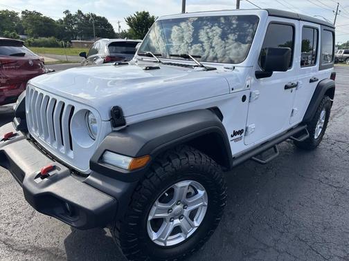 White 2018 Jeep Wrangler Unlimited Sport