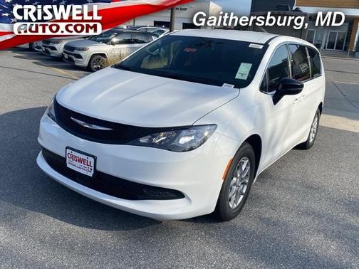 2026 Chrysler Voyager LX